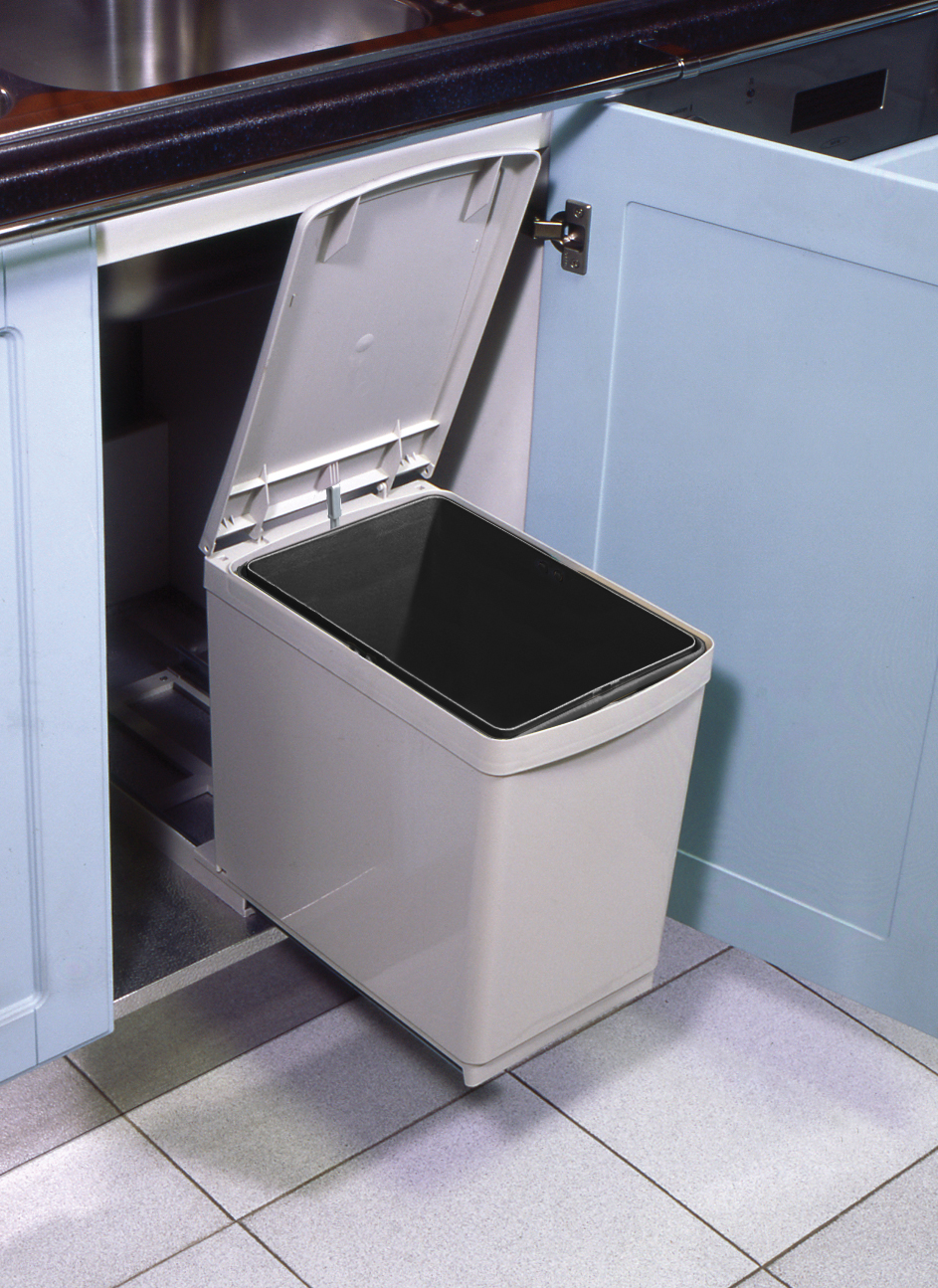 Raccoglitore ad estrazione frontale 1x16L - Made in Italy - immagine 3