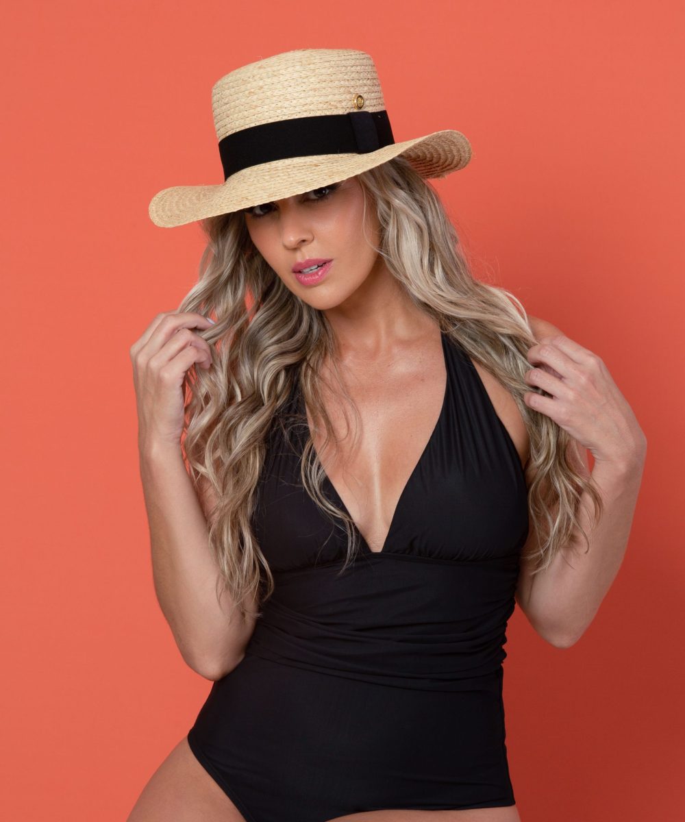 Alternative view of Cappello a Tesa Corta Naturale con Dettaglio Nero