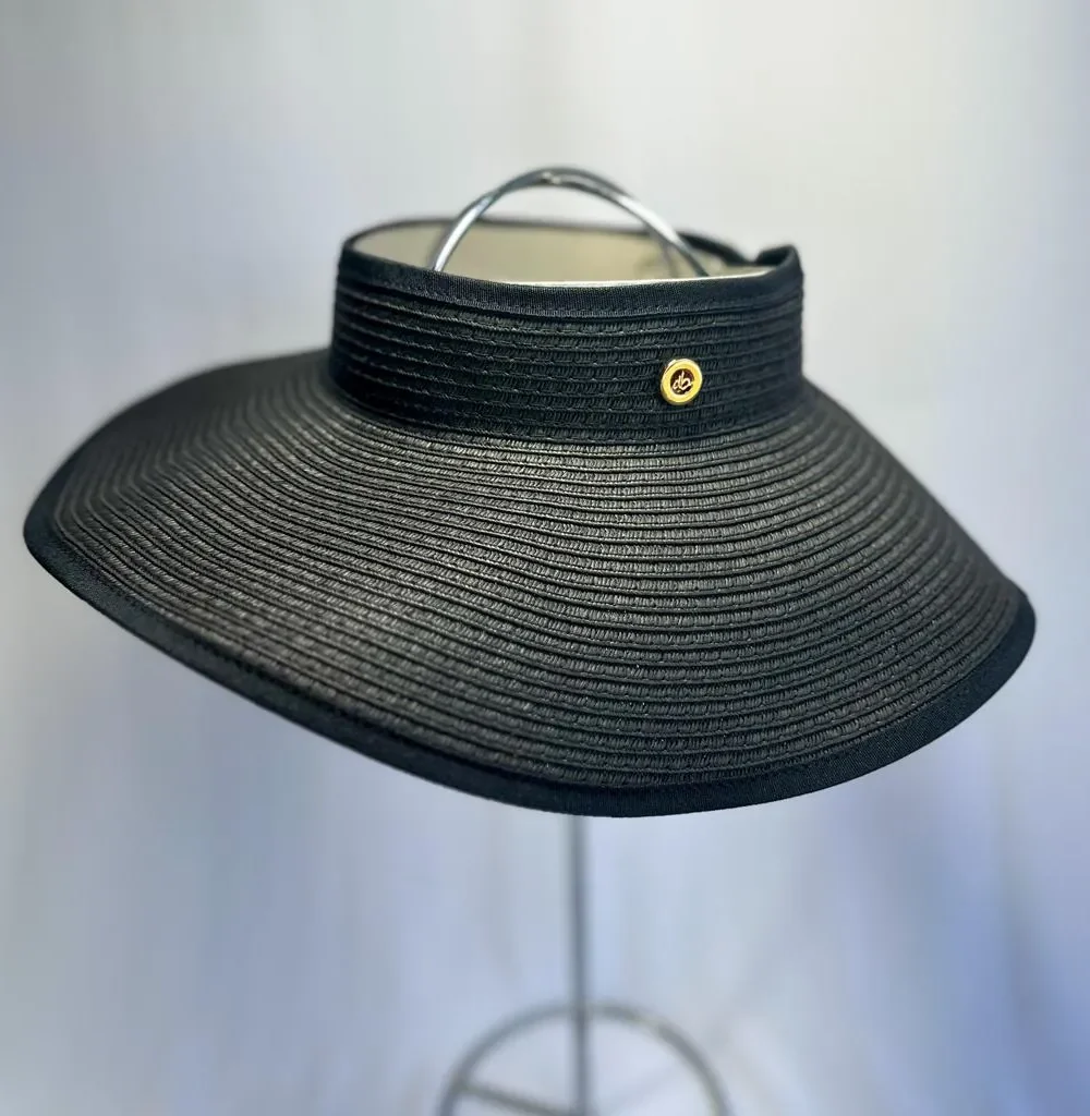 Alternative view of Visiera Da Spiaggia Nera