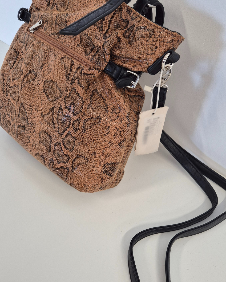 Alternative view of Borsa Tote Pamela col. Marrone Rettile