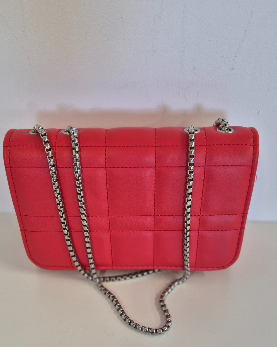 Borsa Clutch con catena argentata Manhattan col. Rosso