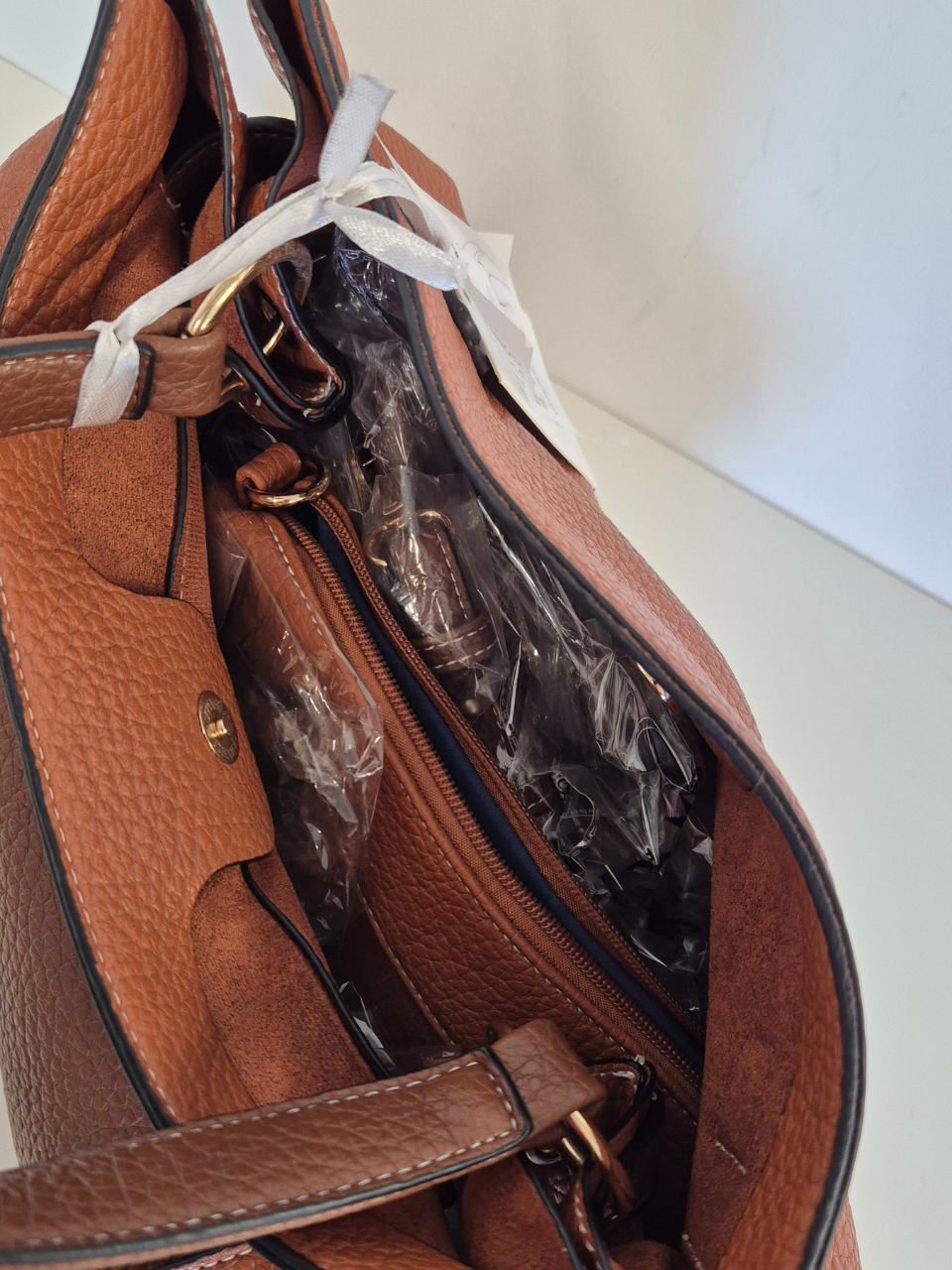 Borsa a mano e tracolla capiente Melissa col. Marrone - immagine 3